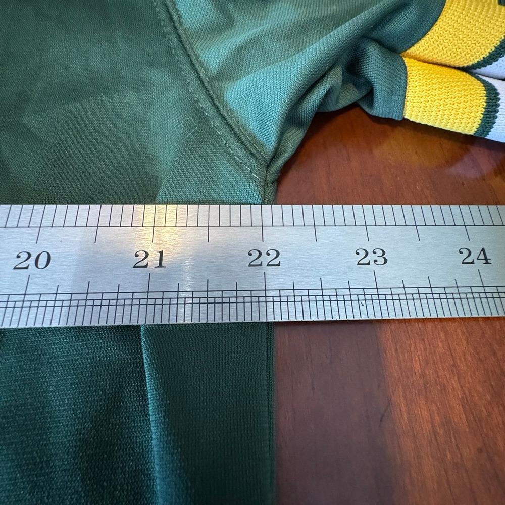 Green Bay Packers Aaron Rodgers #12 Nike NFL Jersey Green - Picture 3 of 7